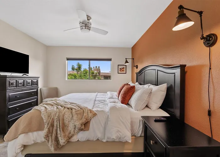 Chaparral 2br Pool, Clubhouse Scottsdale
